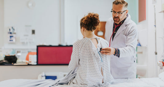 ¿Qué profesionales de la salud tratan la diabetes?